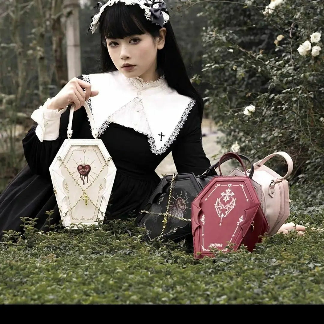 Gothic Coffin Ita bag with Chain 丨 Myitabag